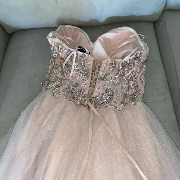 David’s bridal wedding dress. - Picture 2 of 8